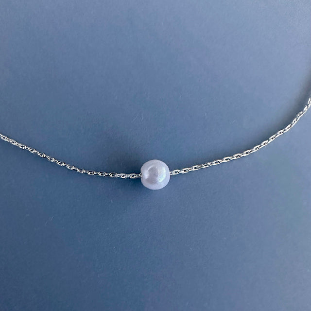 Elegant Sterling Silver Luna Necklace with Swarovski Pearl and Cubic Accents - Timeless Beauty, Luxurious Design, Delicate Sophistication.
