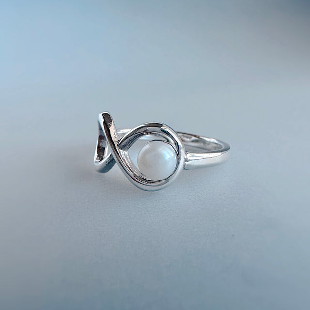 Bella Ring - Freshwater Pearl & Sterling Silver